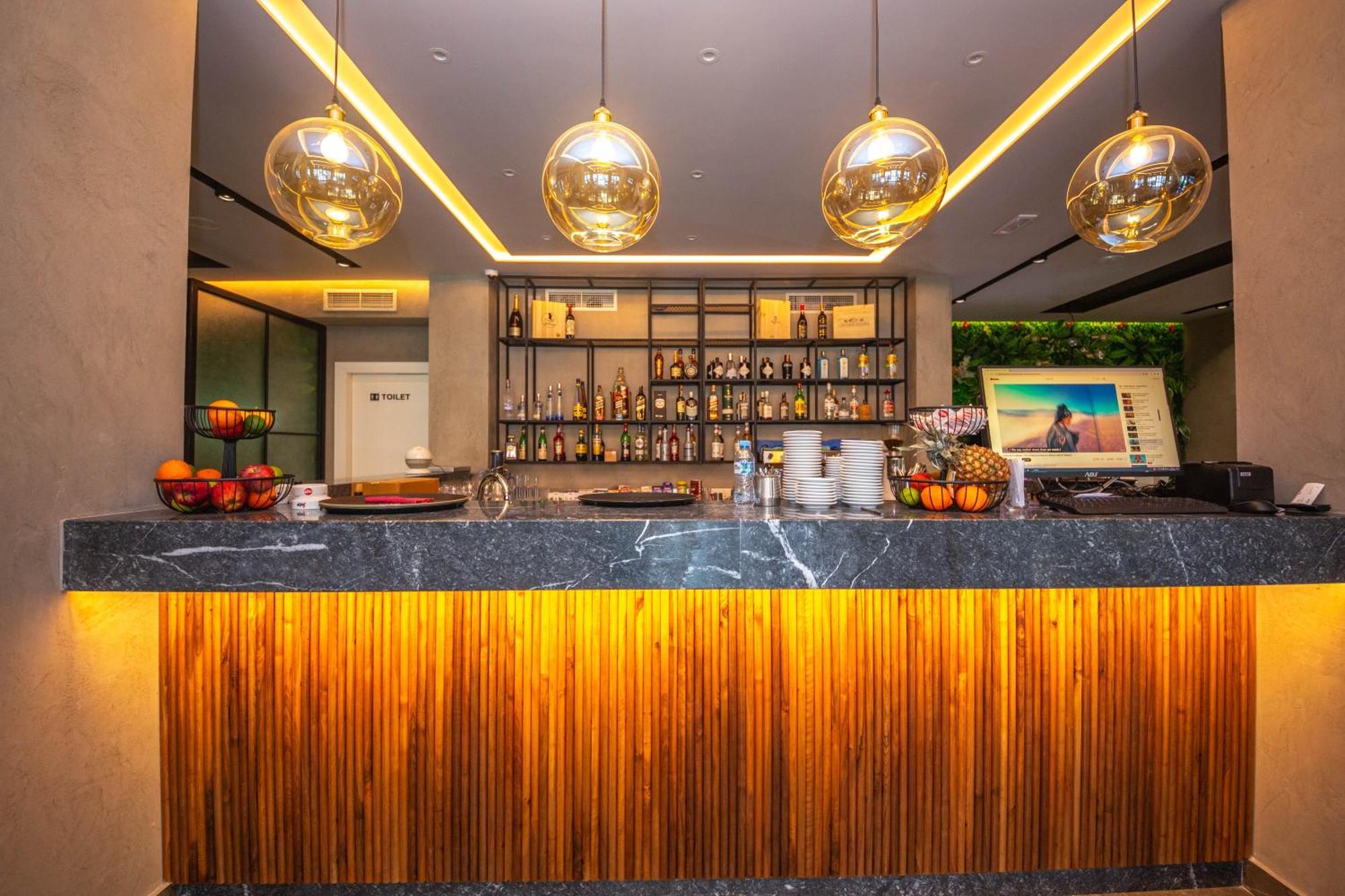 Hotel Riviera Kamez Dış mekan fotoğraf