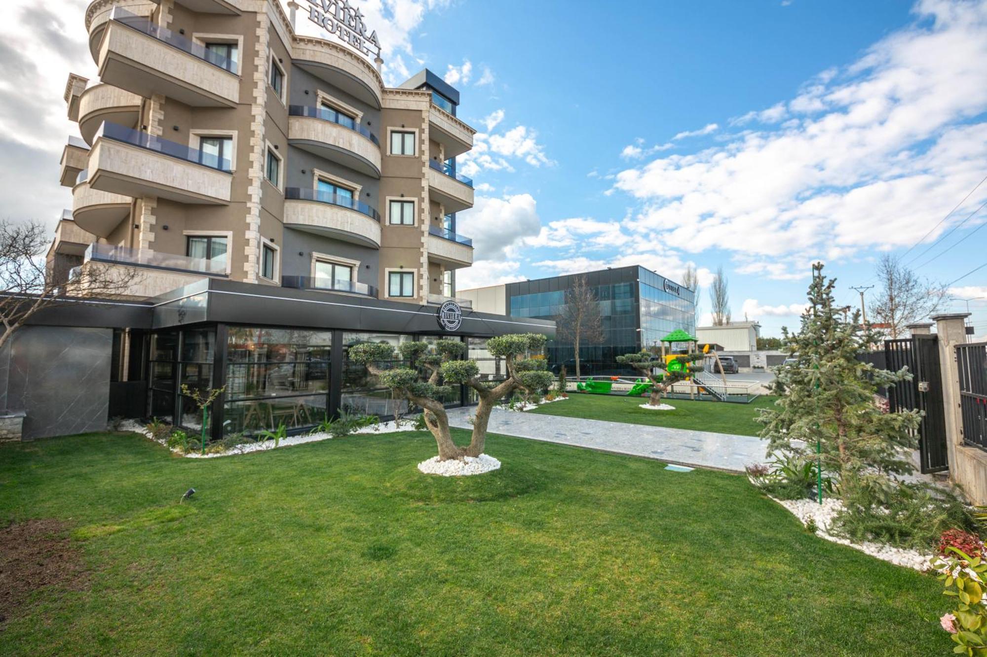 Hotel Riviera Kamez Dış mekan fotoğraf