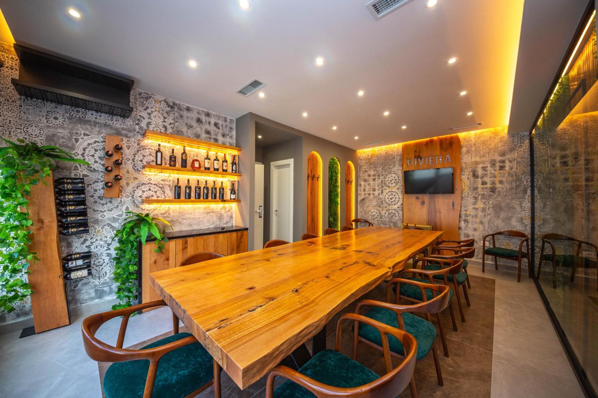 Hotel Riviera Kamez Dış mekan fotoğraf