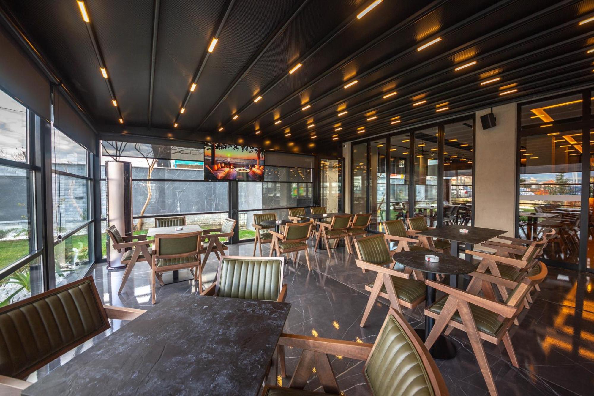 Hotel Riviera Kamez Dış mekan fotoğraf