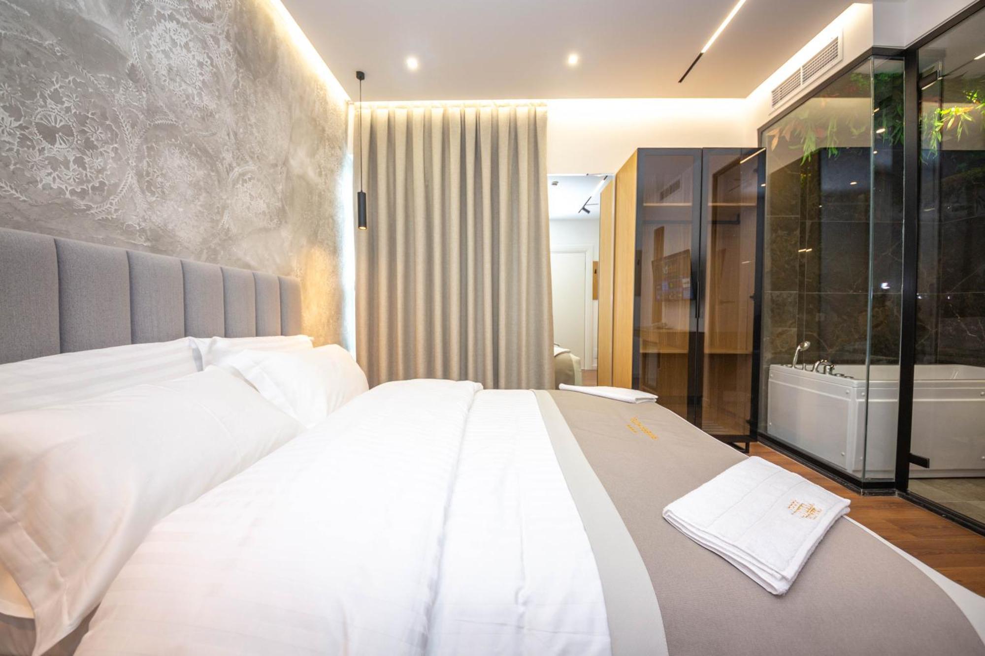 Hotel Riviera Kamez Dış mekan fotoğraf